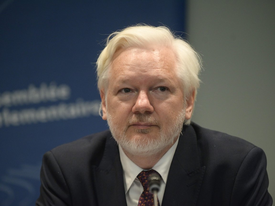 Bipartisan Effort: Reps. Massie and McGovern Call on Biden to Pardon Julian Assange, Defend Press Freedom